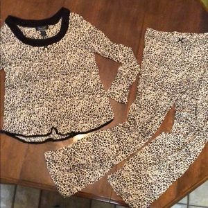 Leopard-print René Rofé pajama set